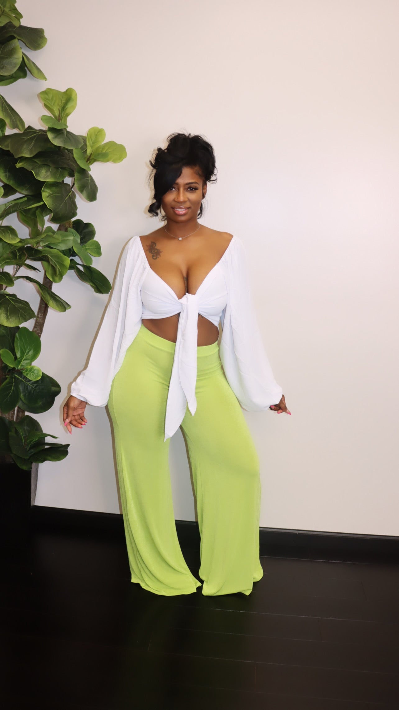 Giving Wide Leg Pants